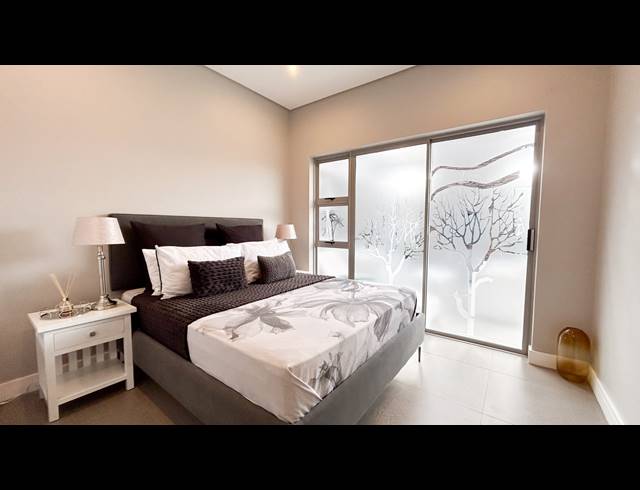4 BEDROOM HOUSE FOR SALE IN PALM LAKES ESTATE